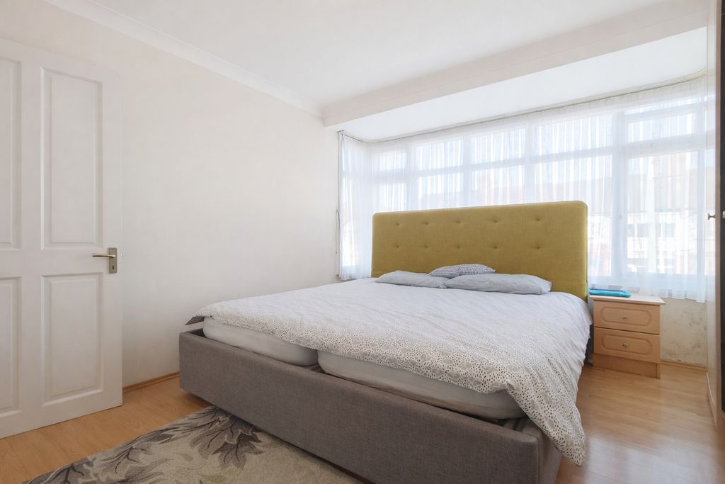 Photo 3- click for photo gallery